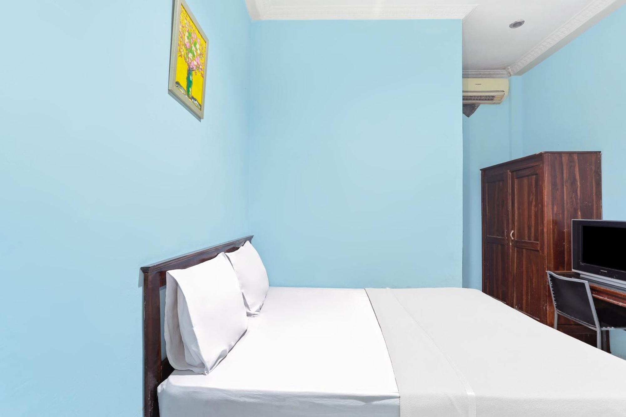 Oyo 93046 Hotel Fortuna Parepare エクステリア 写真